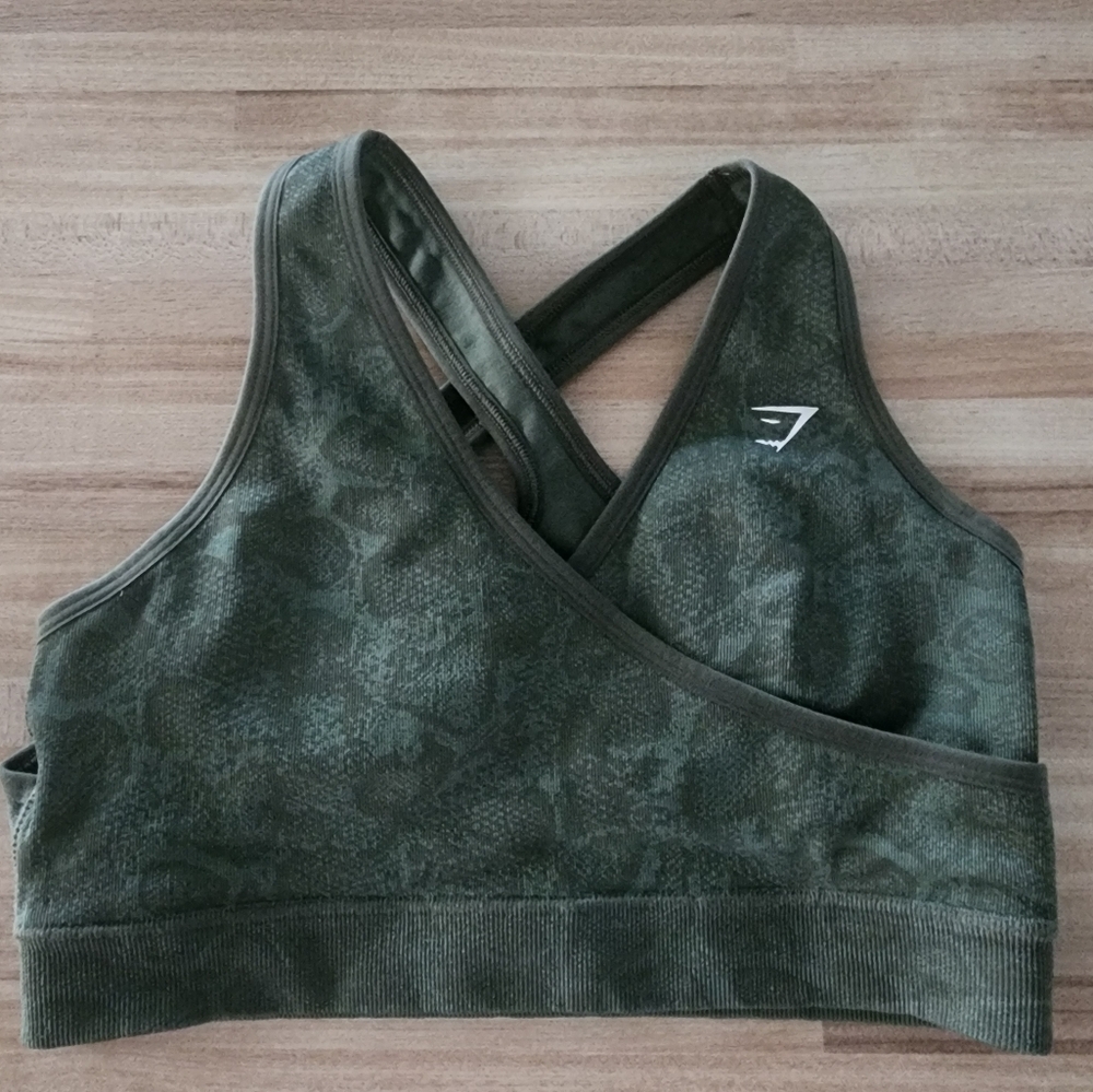 GymShark Adapt Sports Bra Medium Green